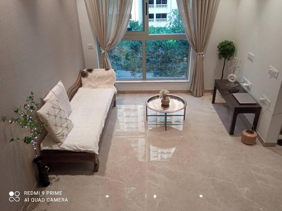 Apartment Royal Luxurious 1bhk Flat In Hiranandani Powai