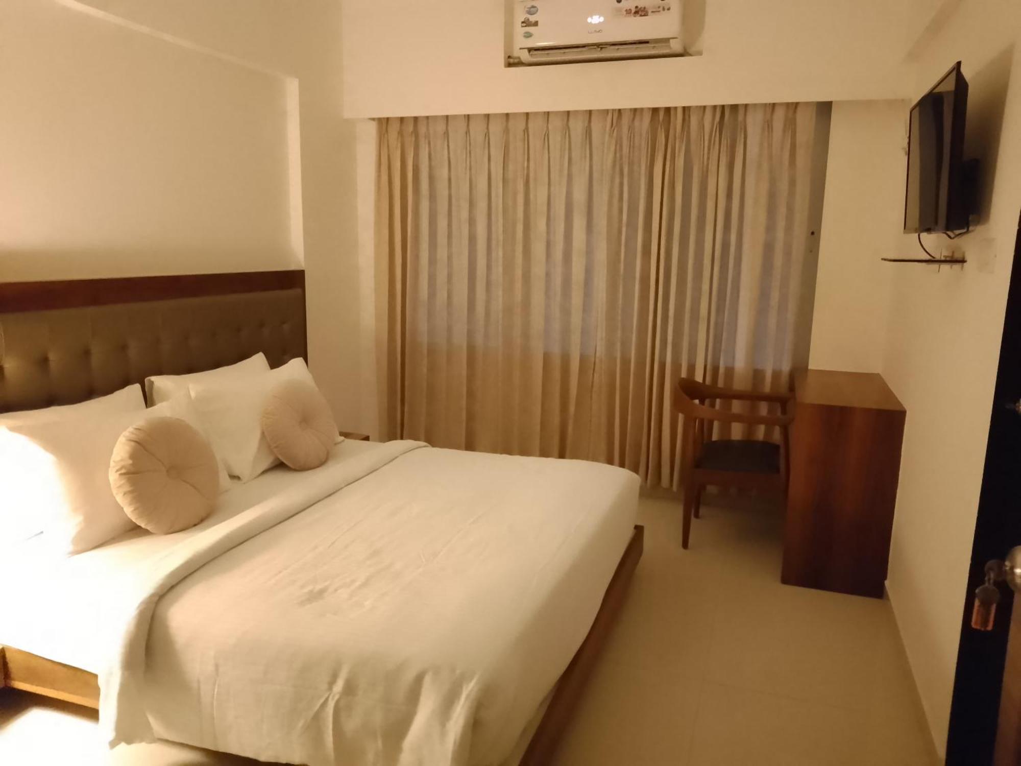Entire 3 Bhk By The Good Traveller *