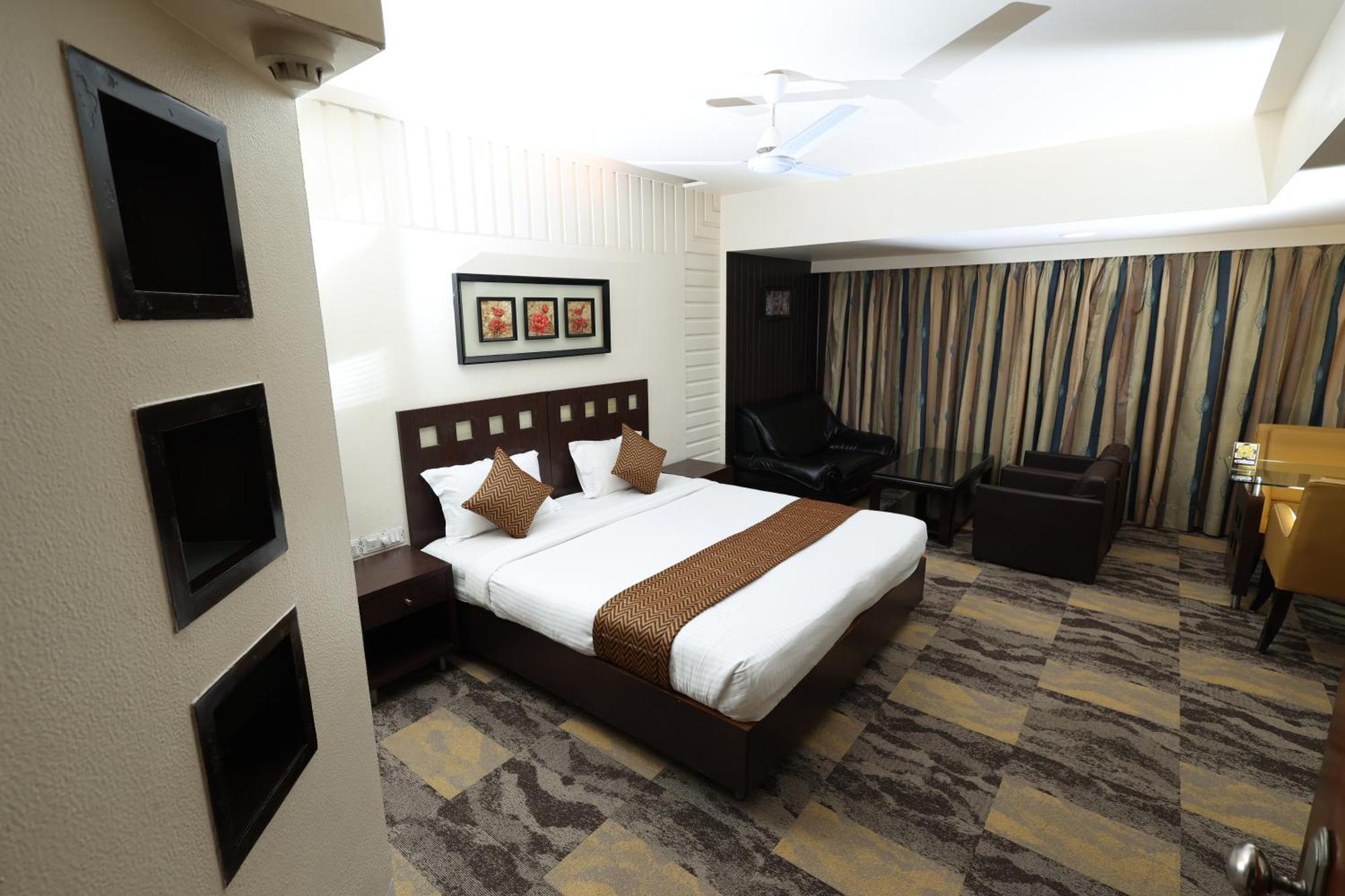 Hotel Quaint & Banquet 2*