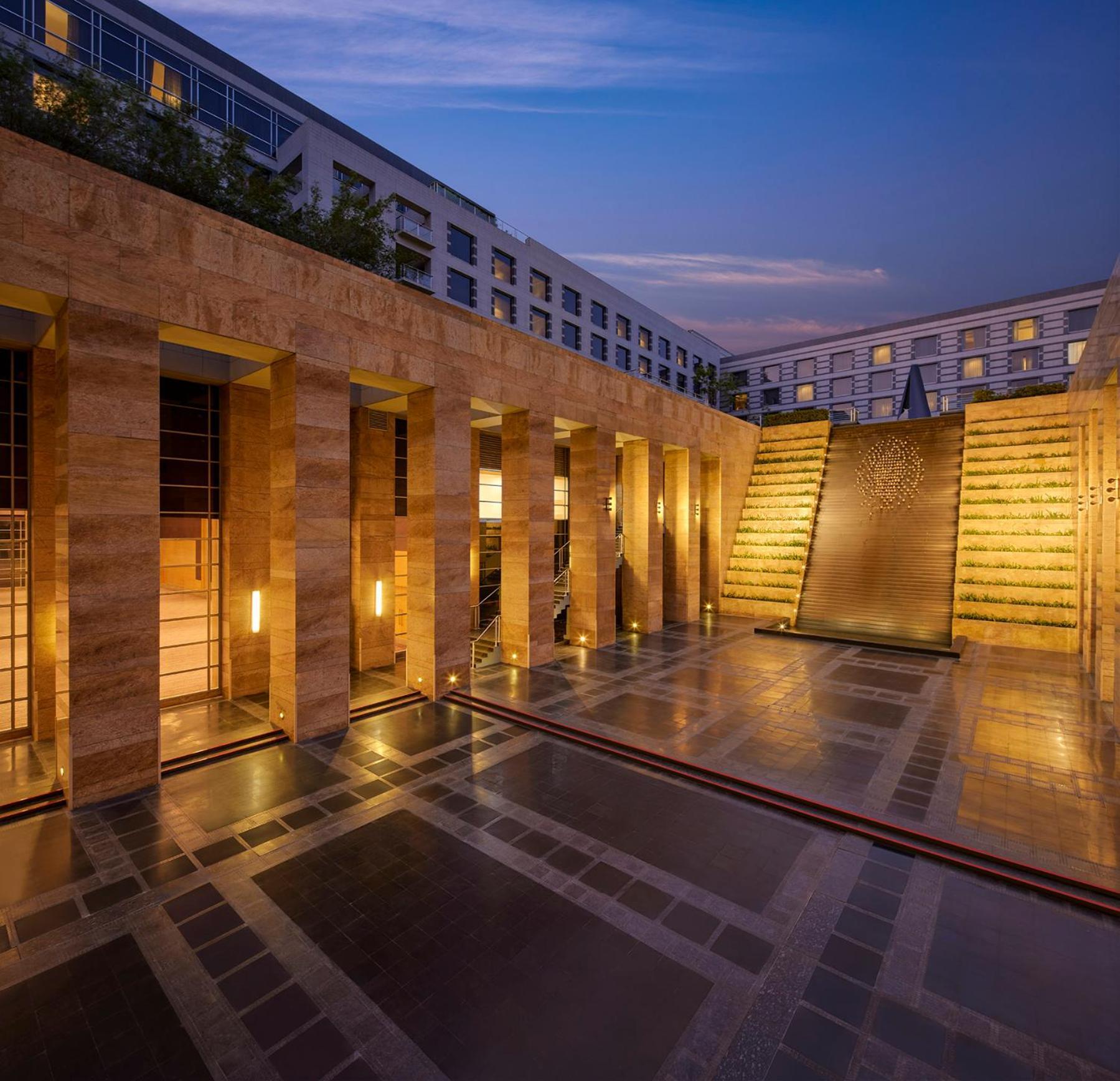 Grand Hyatt And Residences Hotel