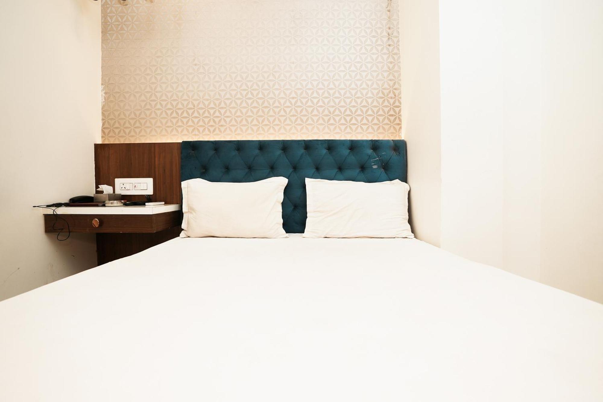 Elegance Hotel Mumbai