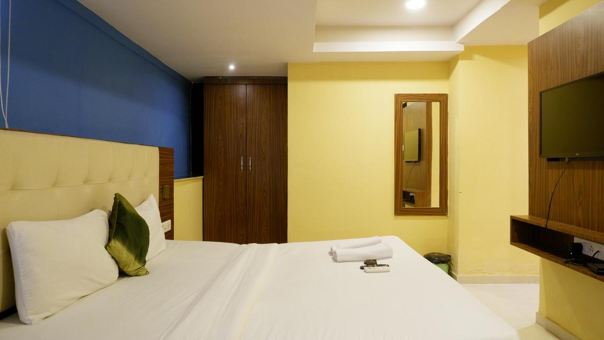 Artusinn Midc Andheri East Hotel