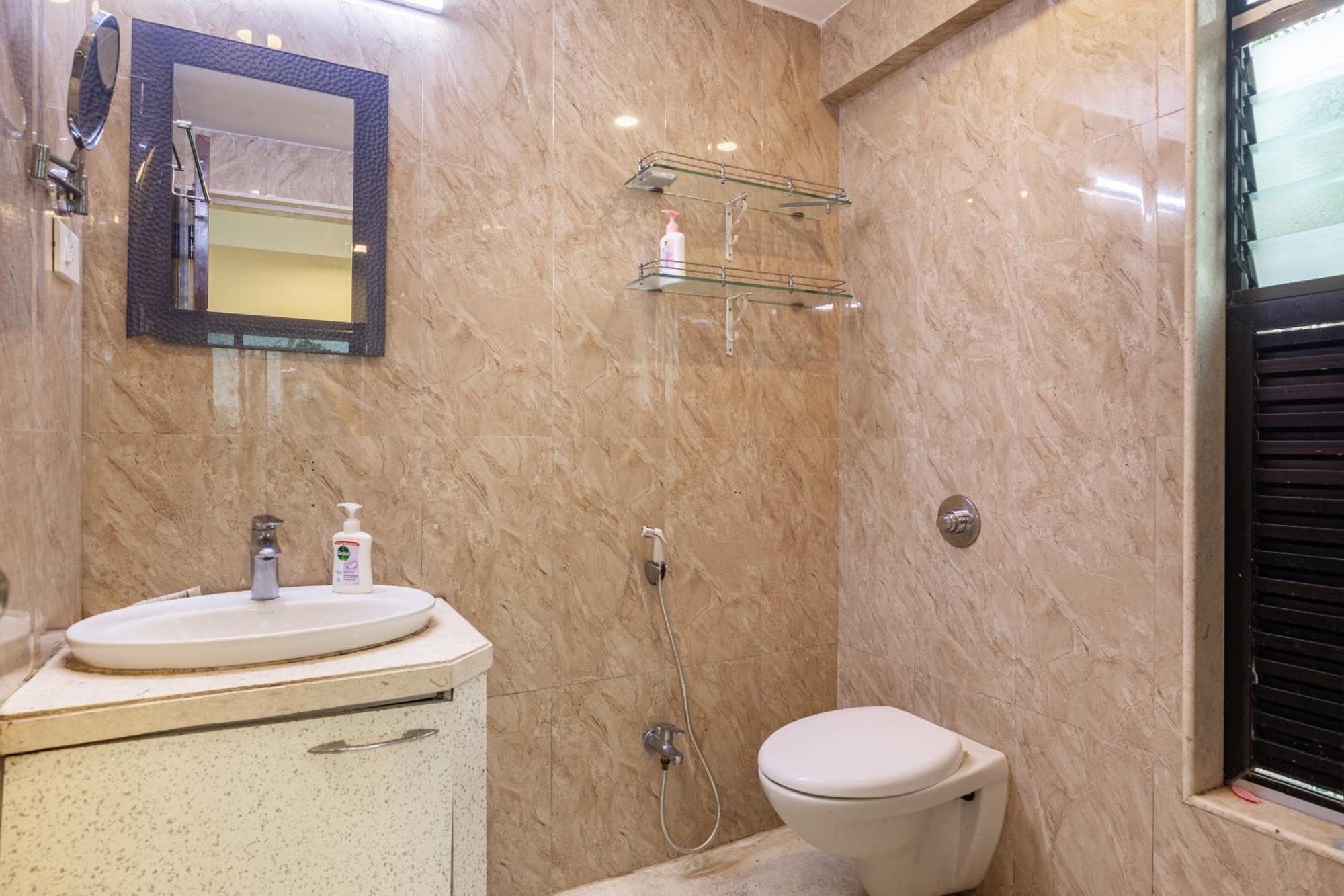 Apartment The Emerald Abode Ii Premium 1 Bed Santacruz W *