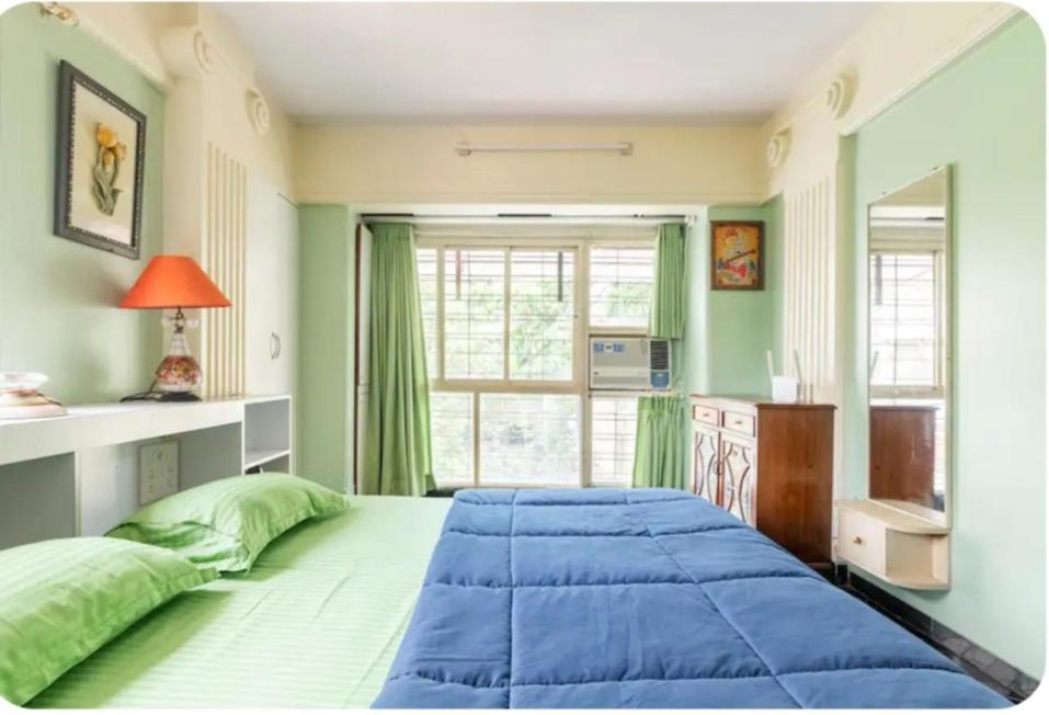 Cozy N Spacious 1bhk Off Carter Rd Bandra Apartment *