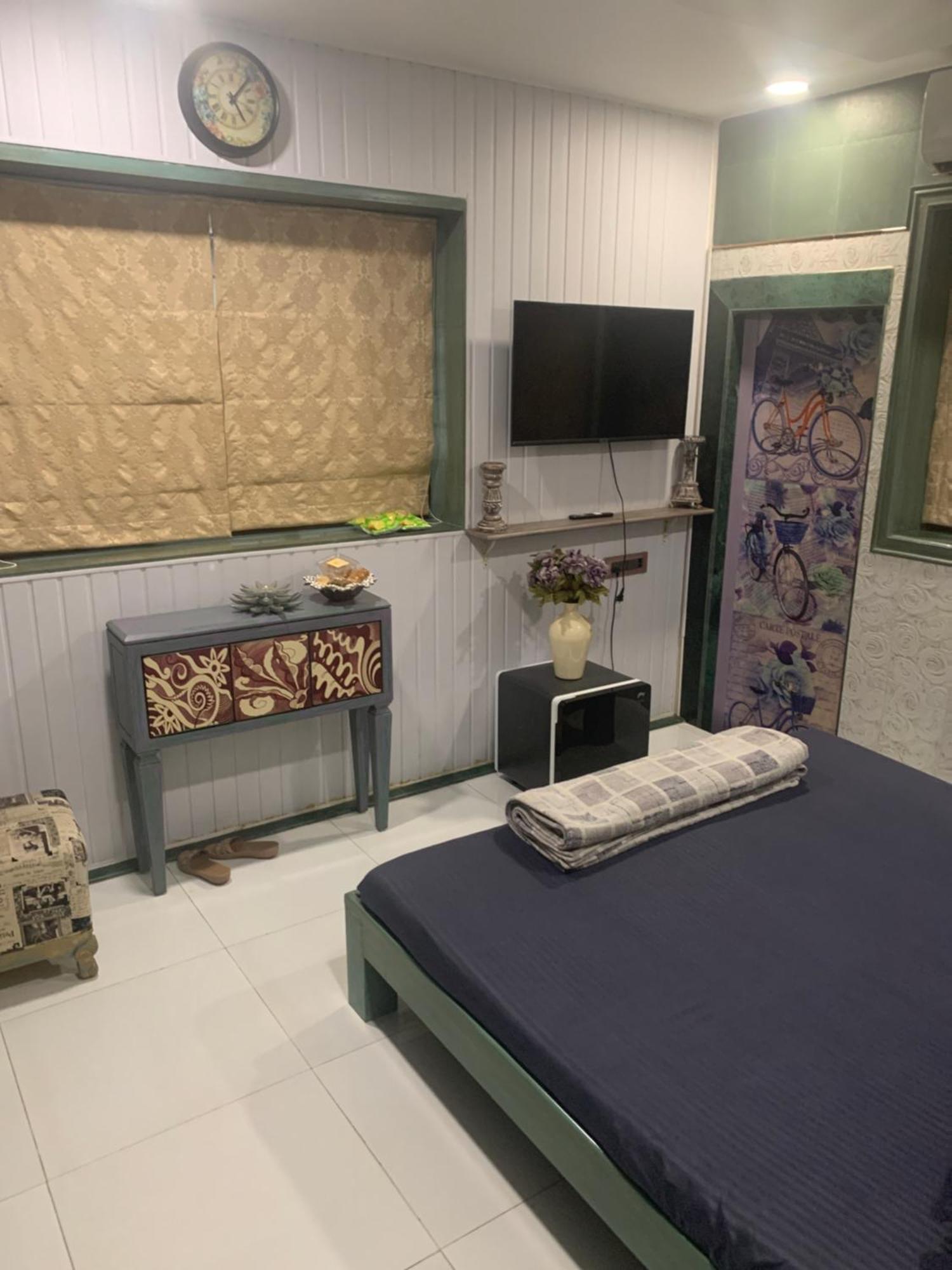 La Maison Boutique Mumbai