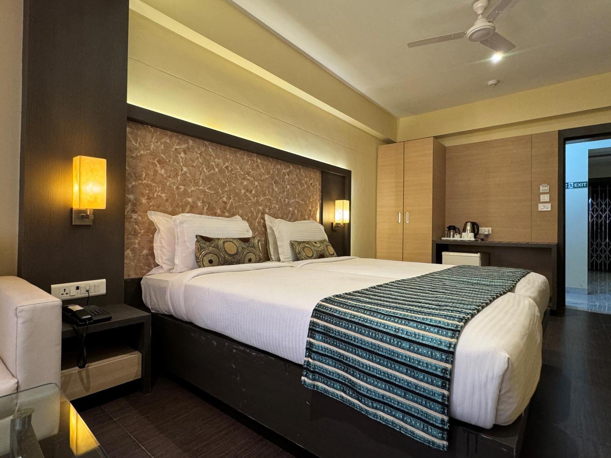 Galaxy Hotel