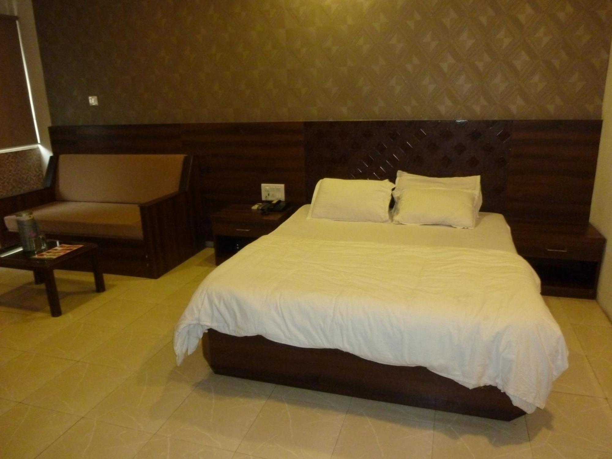 Regal Palace Hotel