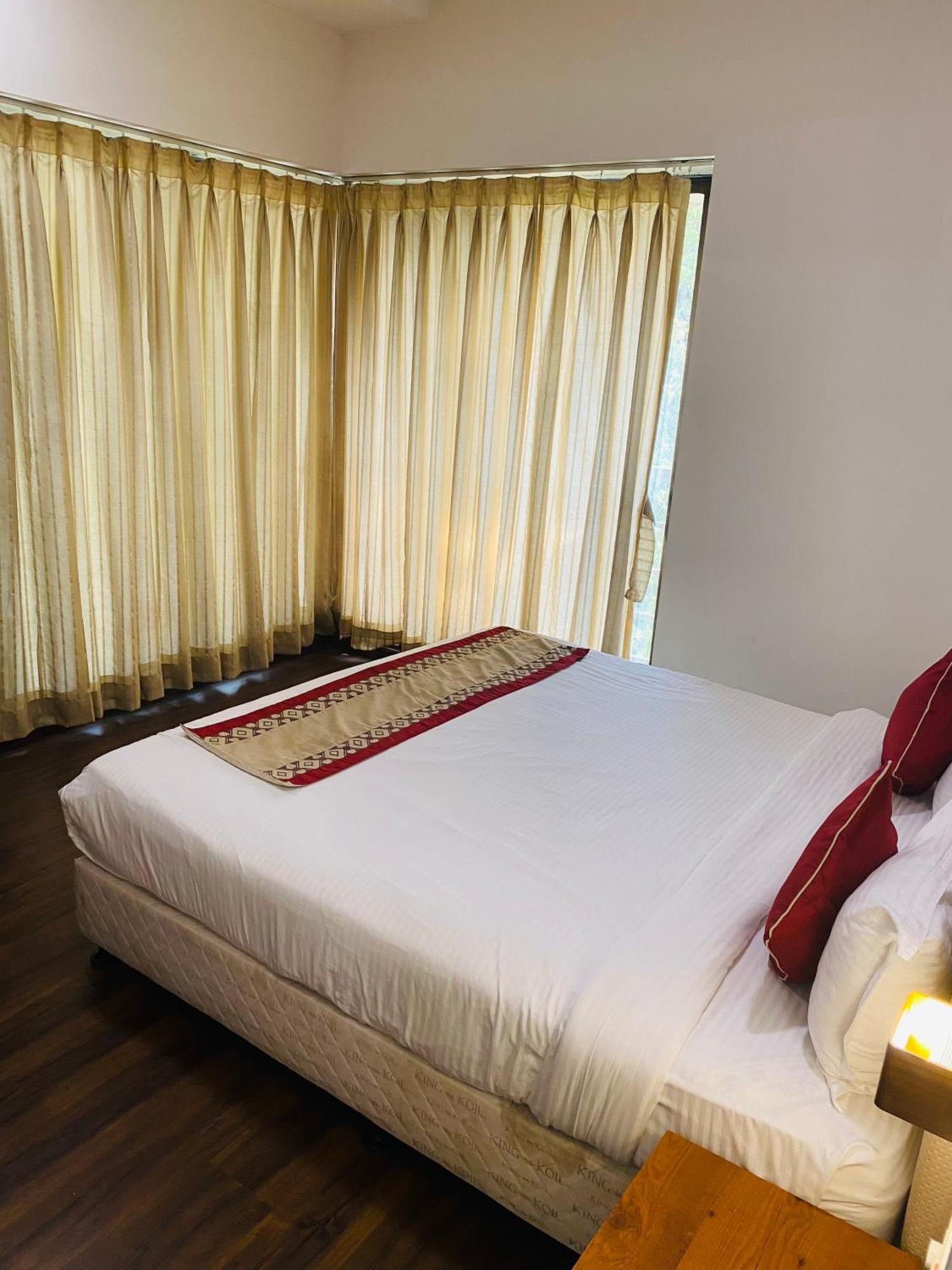 House Luxury Santacruz East, Mumbai