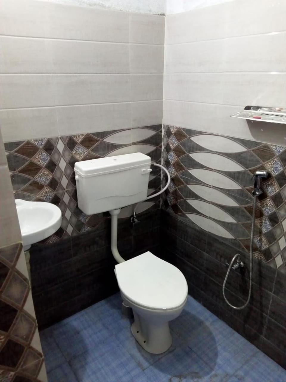 Kalina Asian Dormitory Guest house Mumbai