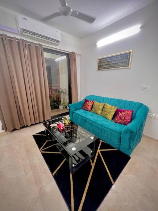 Apartment Hillview Comfy Flat In Dahisar *