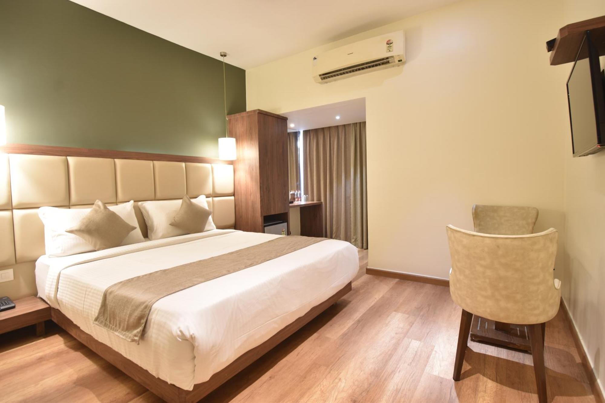 Hotel The Aarya A Smart Business 3*