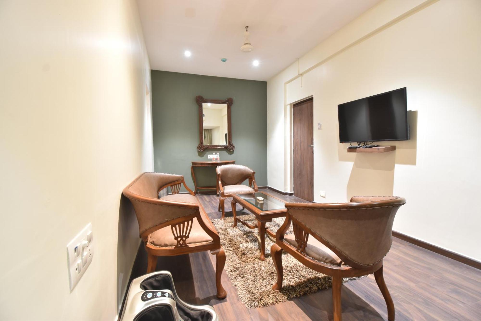 The Aarya A Smart Business 3* Mumbai