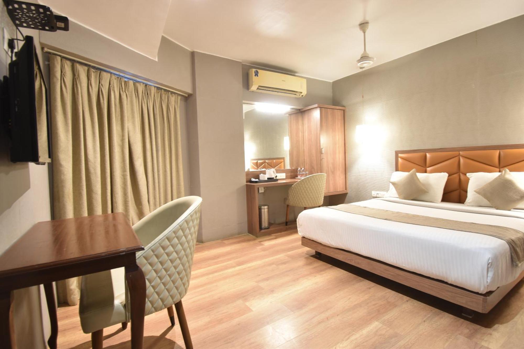 Hotel The Aarya A Smart Business 3*