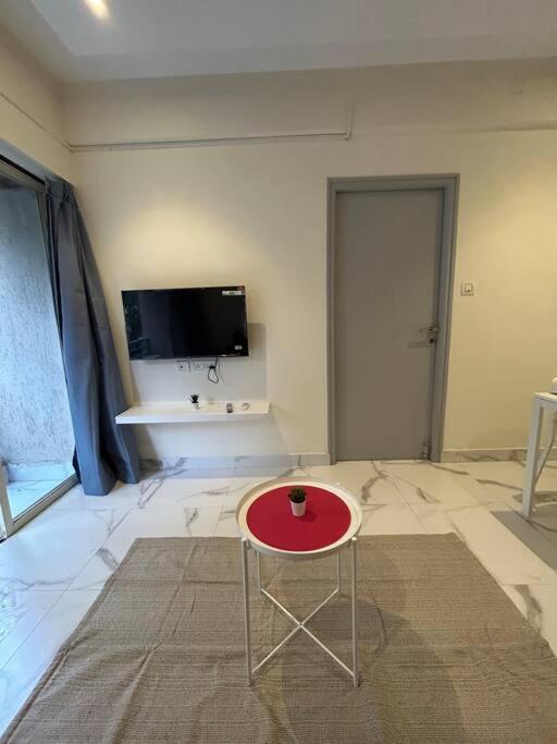 Apartment Compact 2 Bhk With Balconies Khar West - By Kapishbnb *