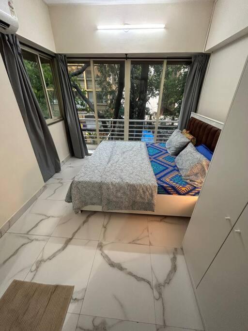 Apartment Compact 2 Bhk With Balconies Khar West - By Kapishbnb Mumbai
