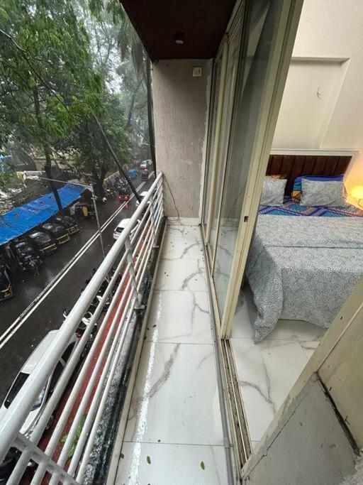 Compact 2 Bhk With Balconies Khar West - By Kapishbnb Apartment