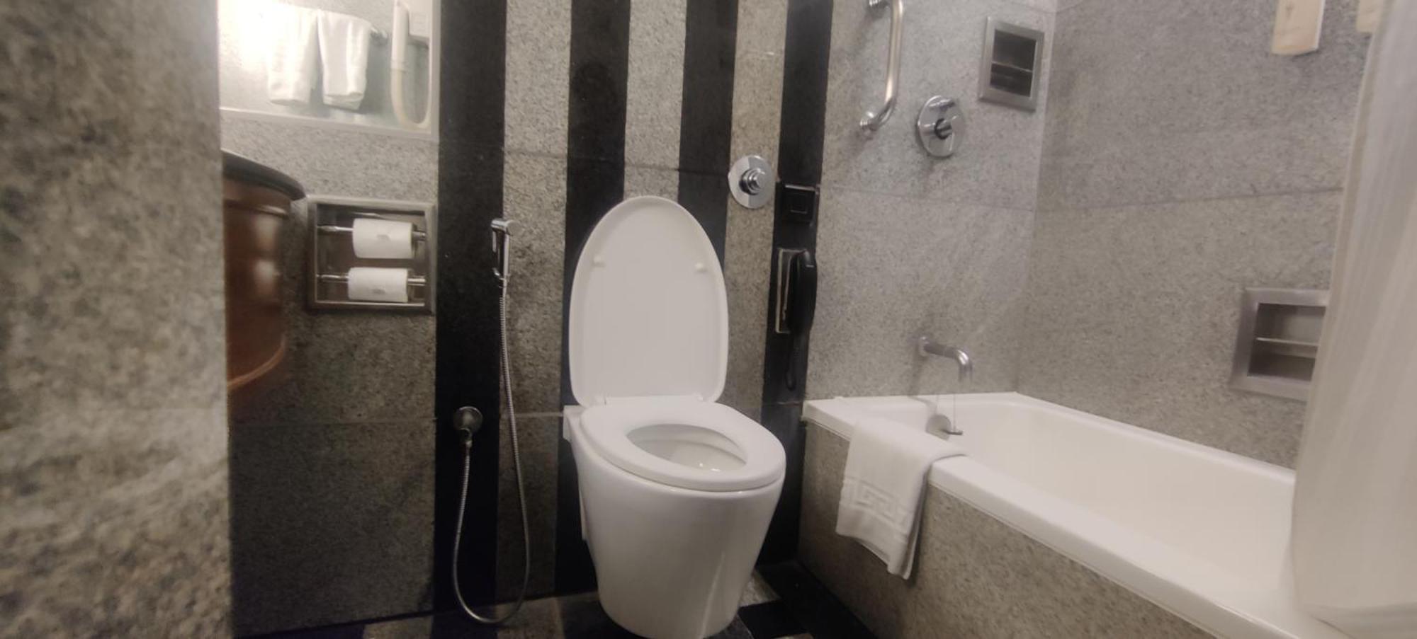 Hotel Marine Plaza 5*