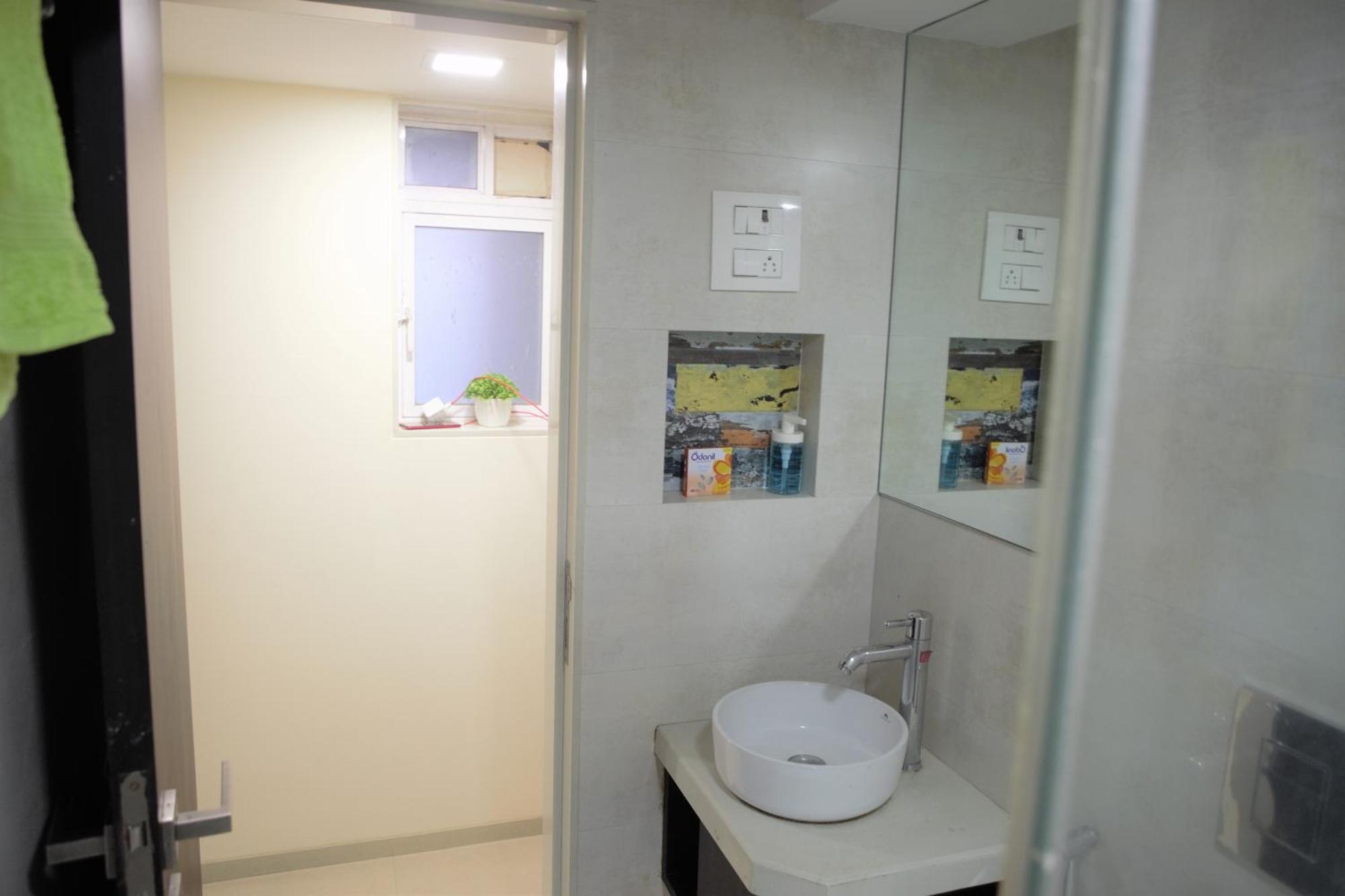 Lite - Parle East Bombaim