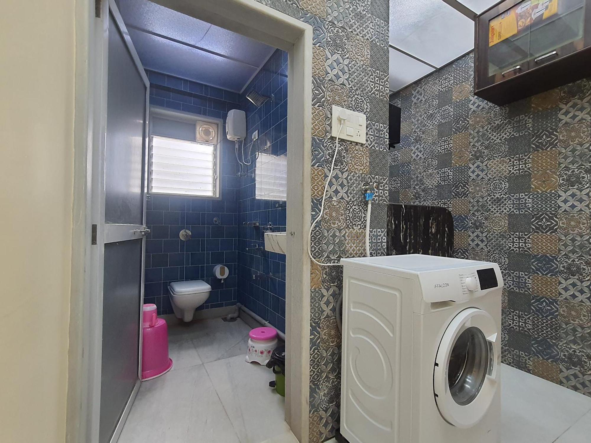 Apartment Osi Lilavati Bandra Mumbai