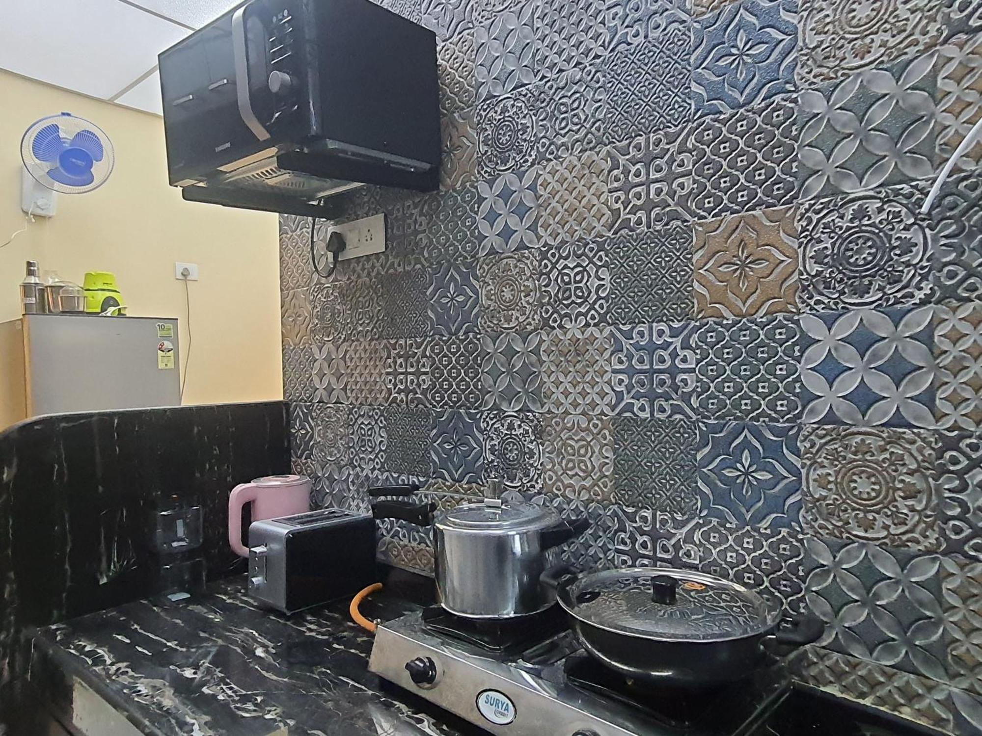Osi Lilavati Bandra Apartment Mumbai