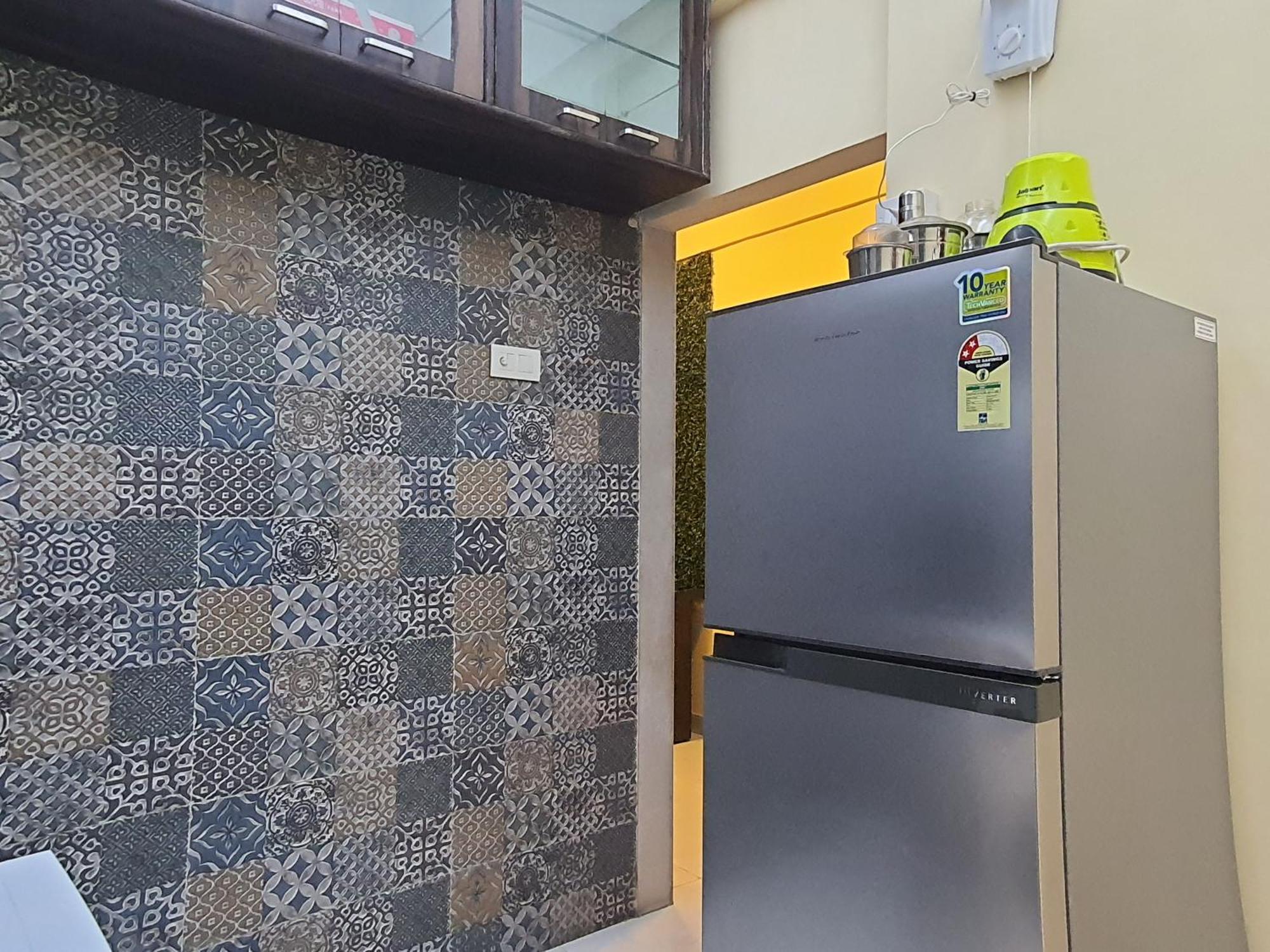 Osi Lilavati Bandra Apartment *