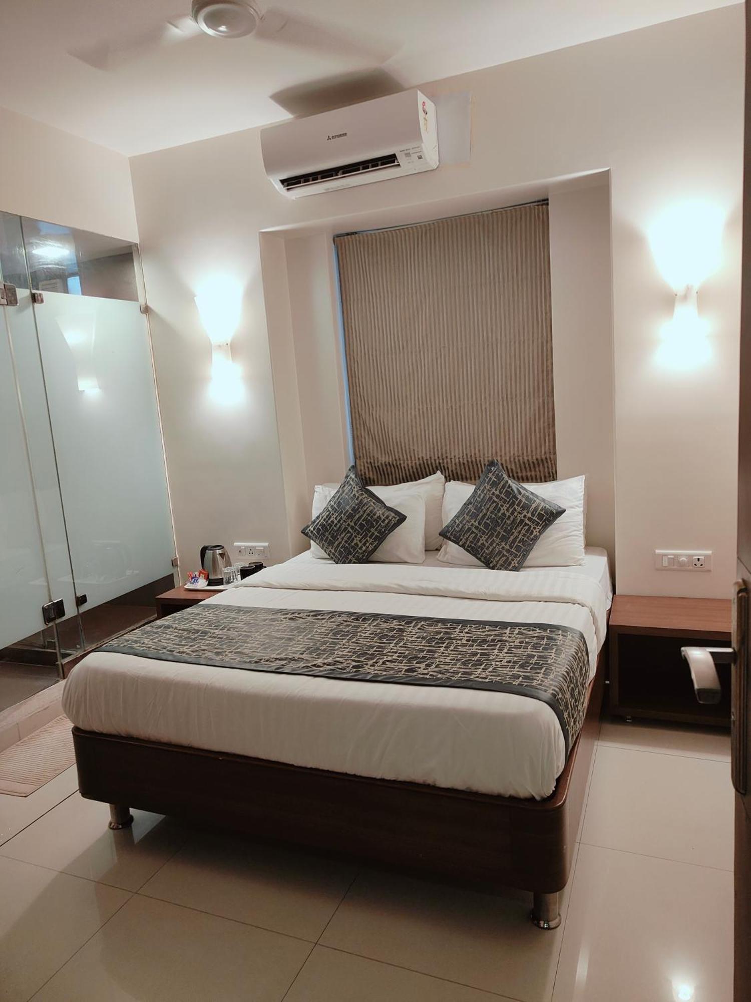 Apollo Guest house Mumbai