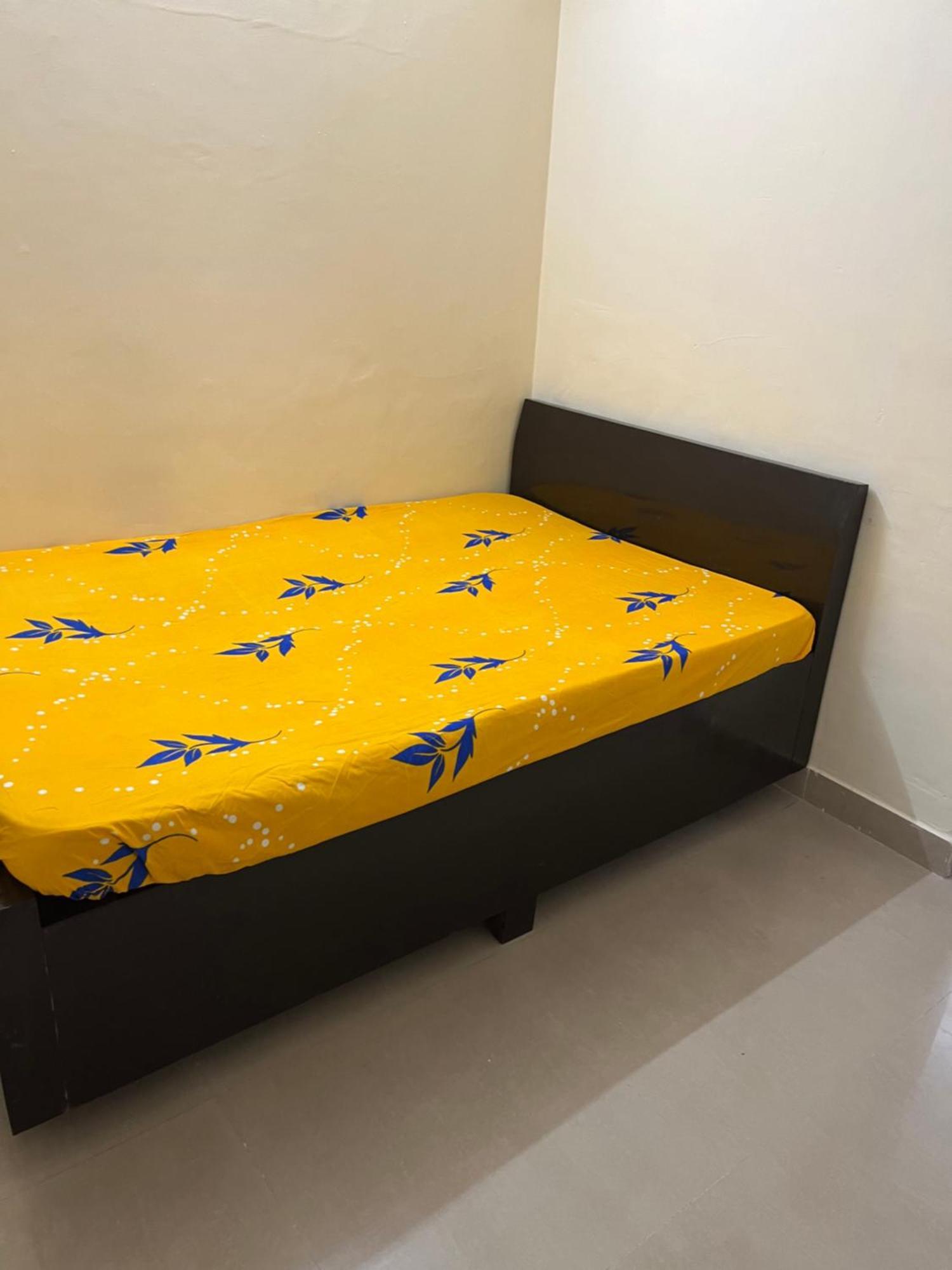 Sea View Flat For Daily Mumbai