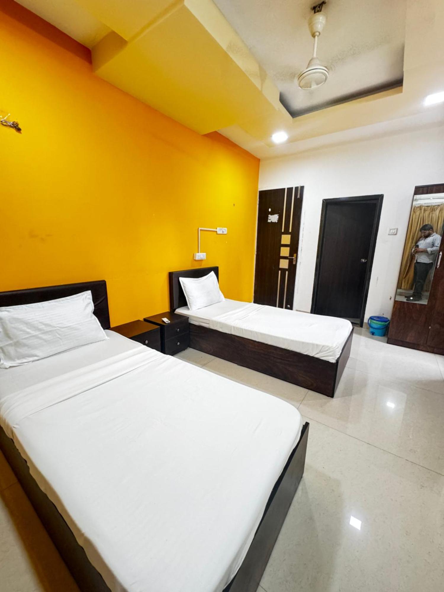Rio House Service Malad * Mumbai