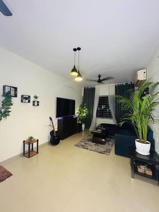 Highland Apartment