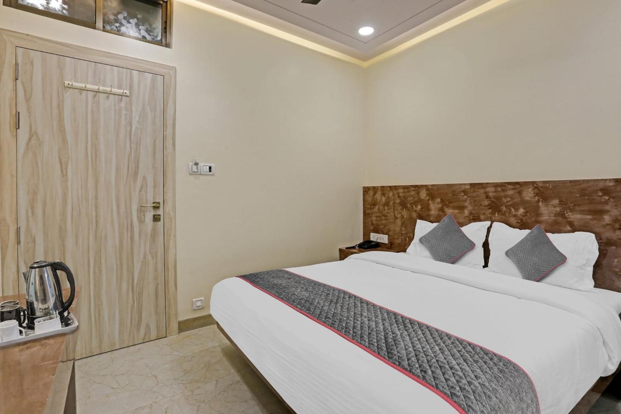 O Kiwi International Mumbai