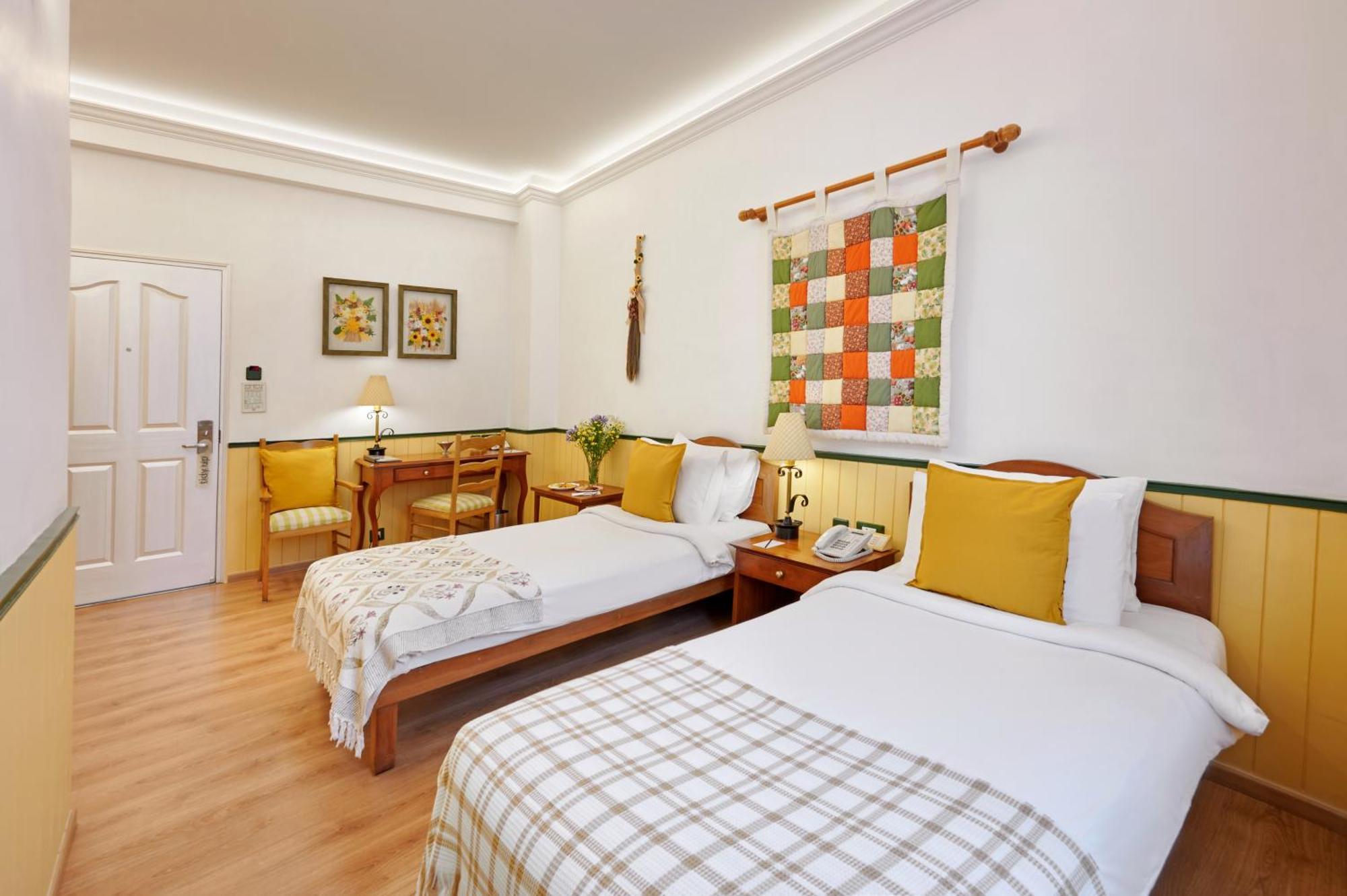 The Gordon House Hotel, Colaba Mumbai