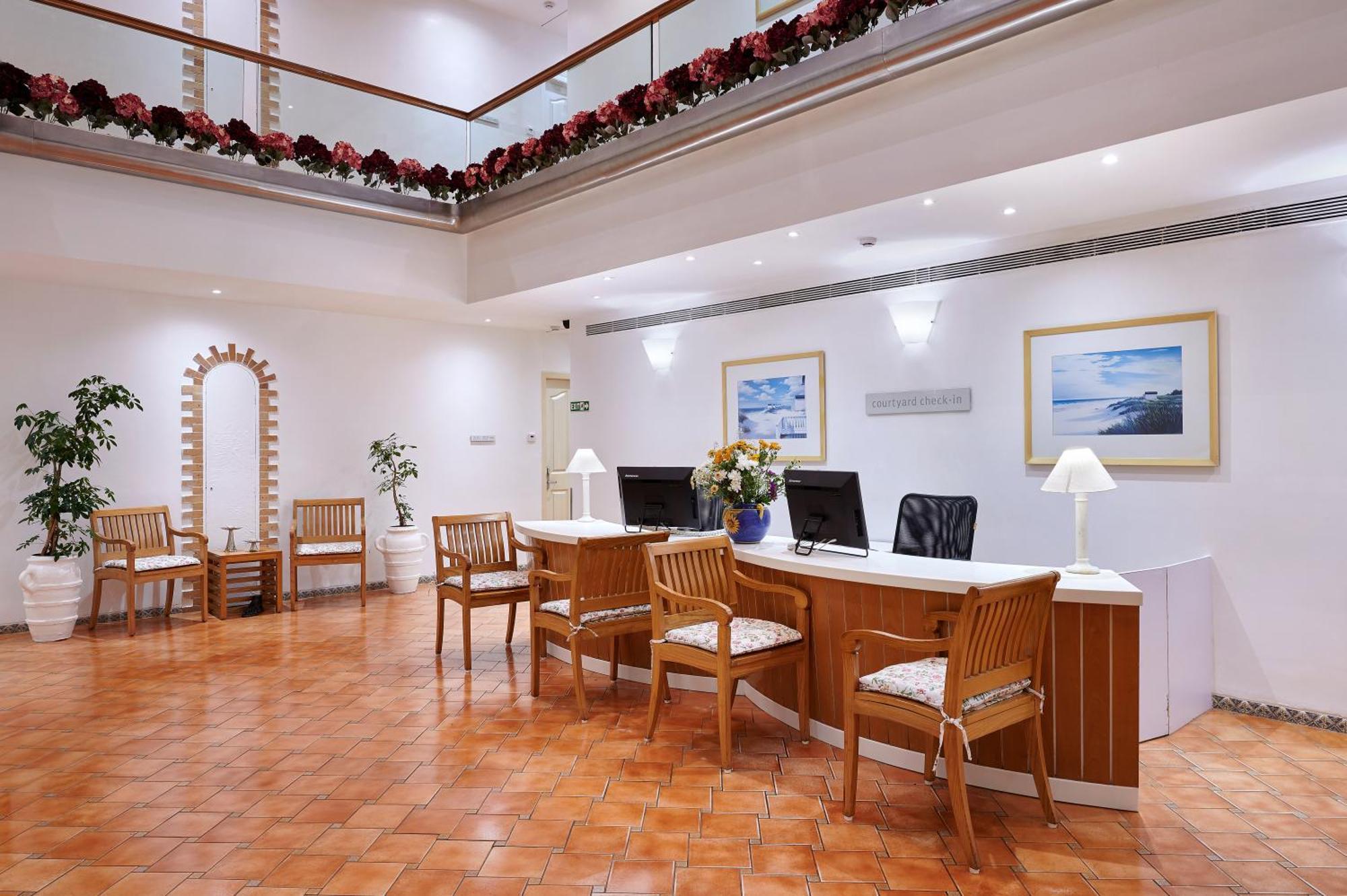 The Gordon House Hotel, Colaba Hotel Mumbai