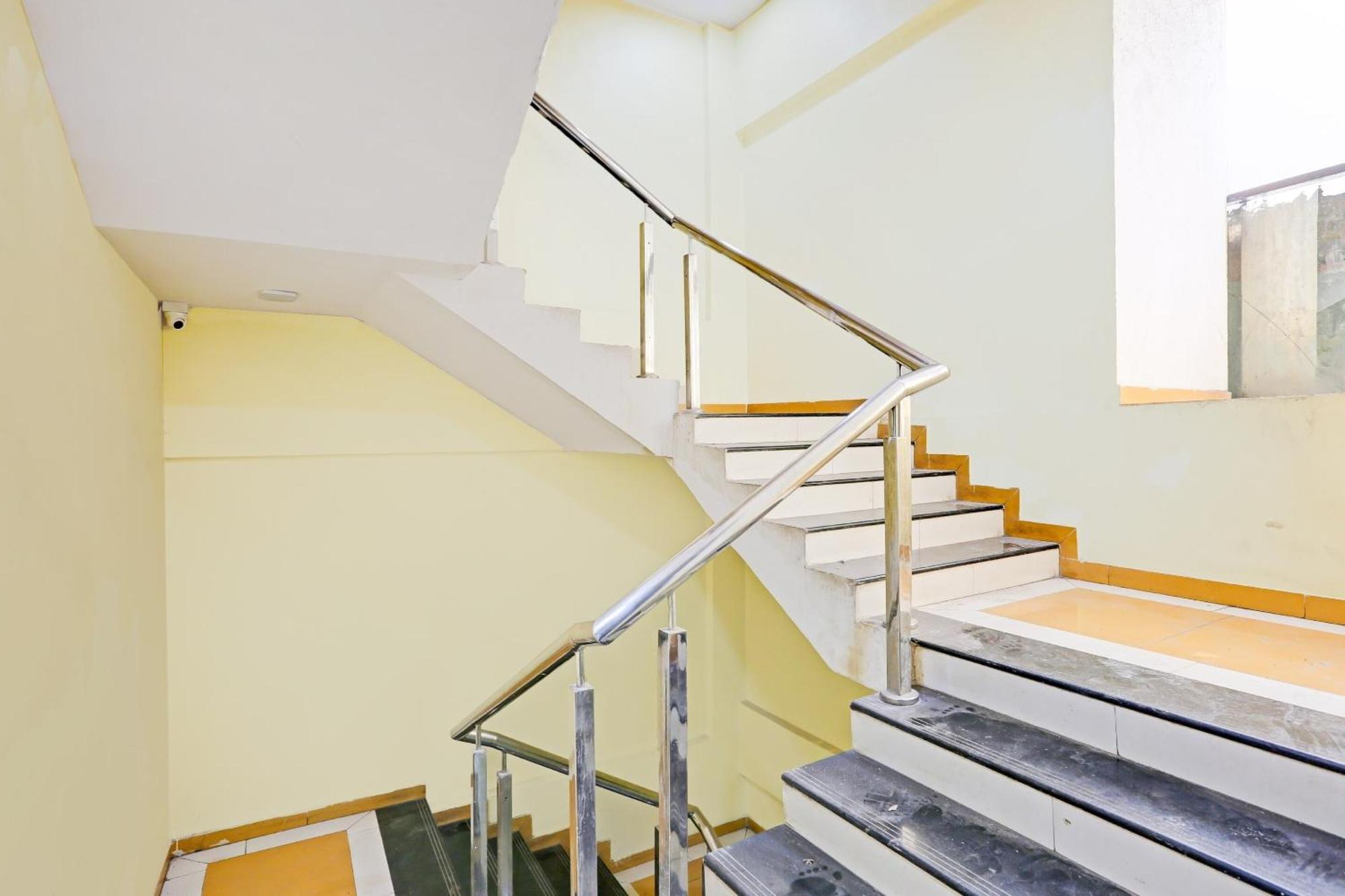 Oyo Salt House Hotel 3*