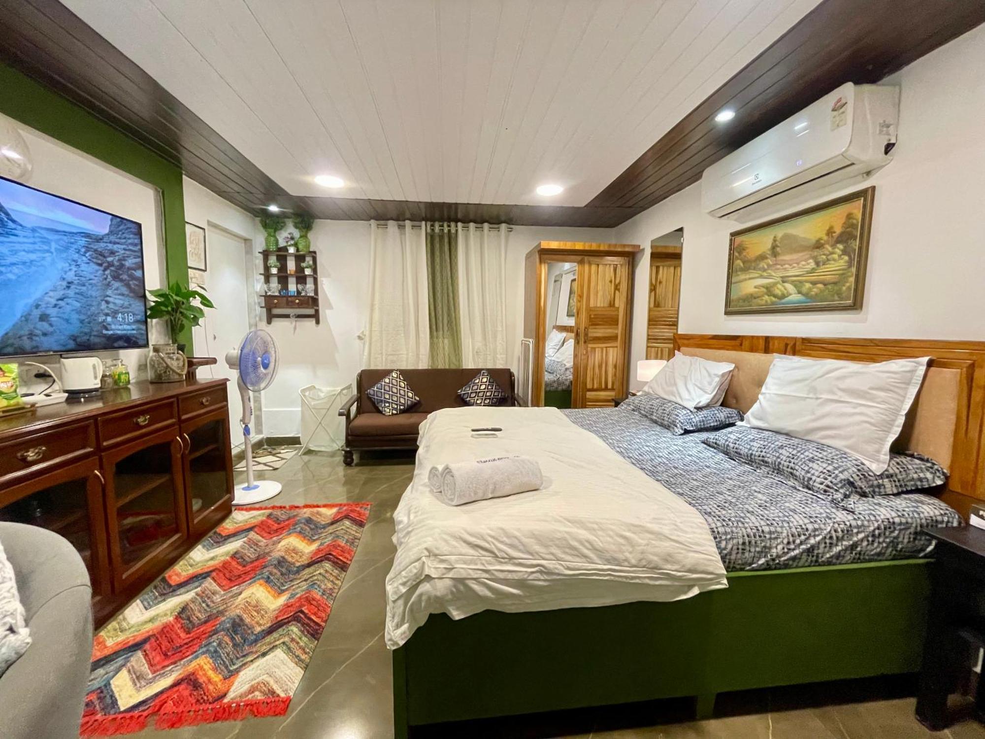 Independent 25 Corner House Bandra West Apartamento Mumbai