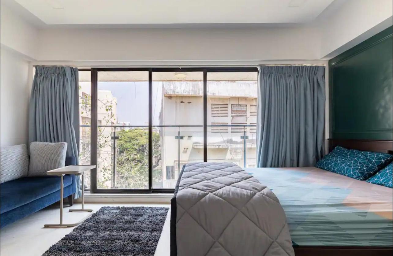 Emerald Abode Premium 1 Bhk Santacruz West *