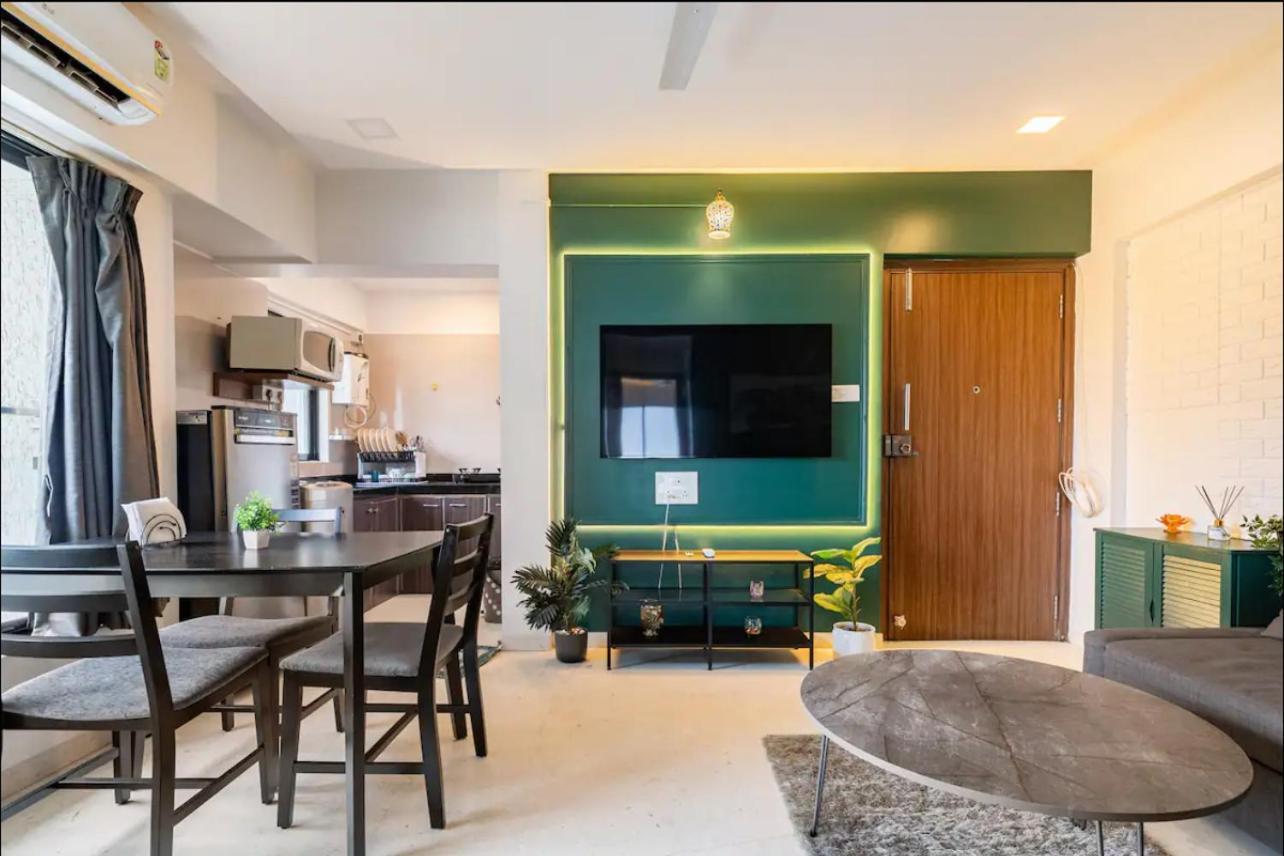 Emerald Abode Premium 1 Bhk Santacruz West Apartment