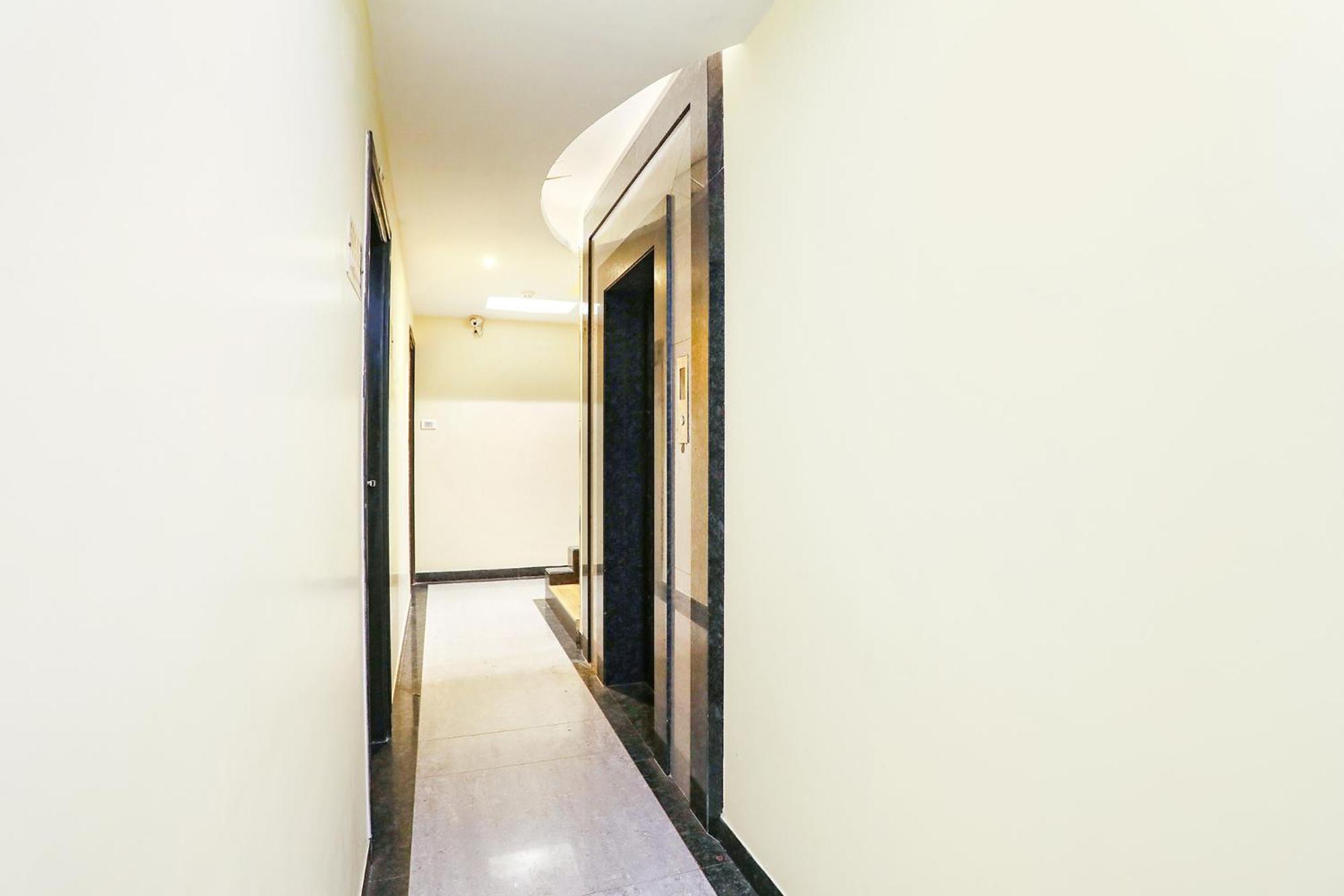 Fabhotel Shubhangan - Nr Bandra Hotel 3*