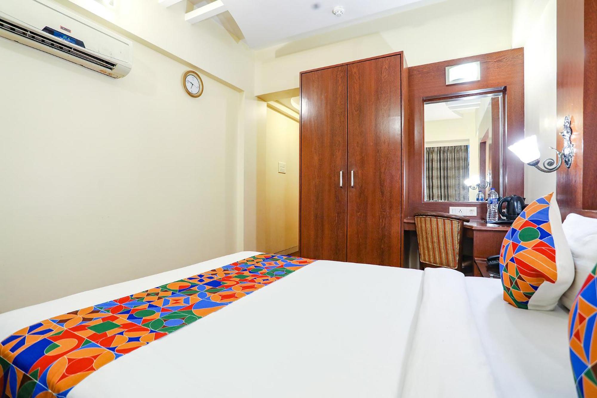 Hotel Fabhotel Shubhangan - Nr Bandra
