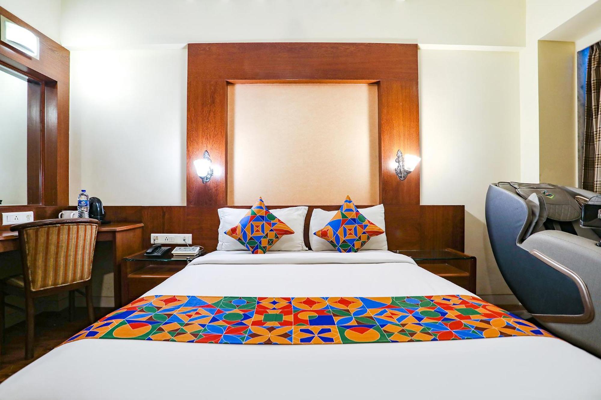 Hotel Fabhotel Shubhangan - Nr Bandra