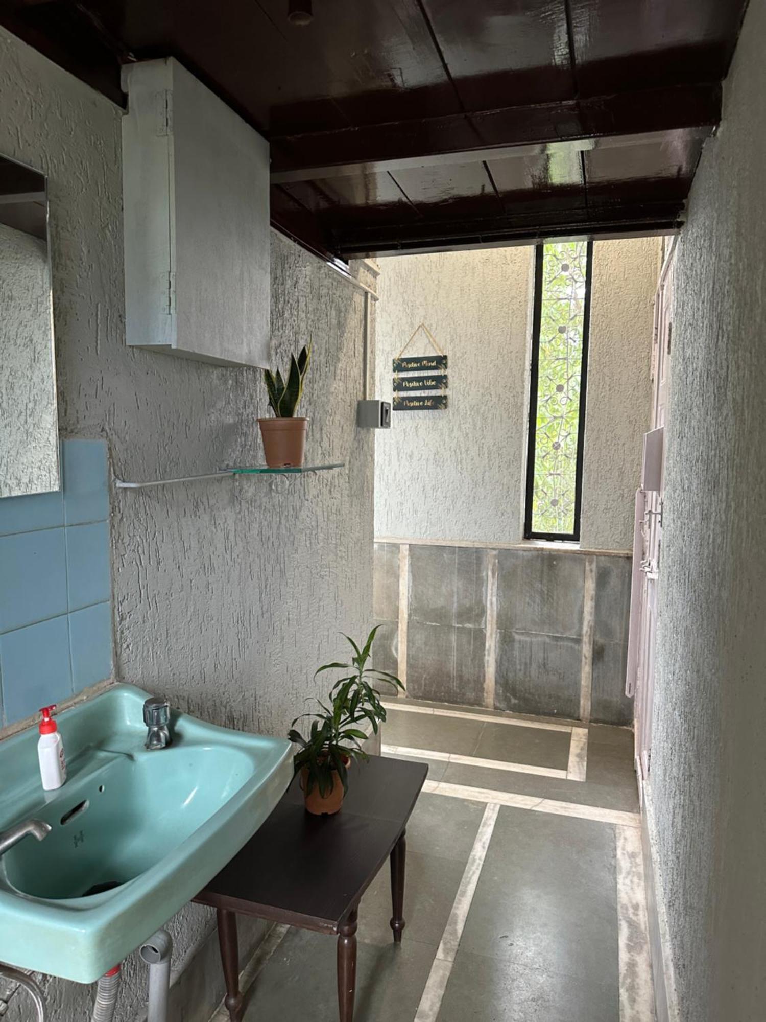 Apartment Spacious 2 Bhk With Balcony In Bandra Mumbai