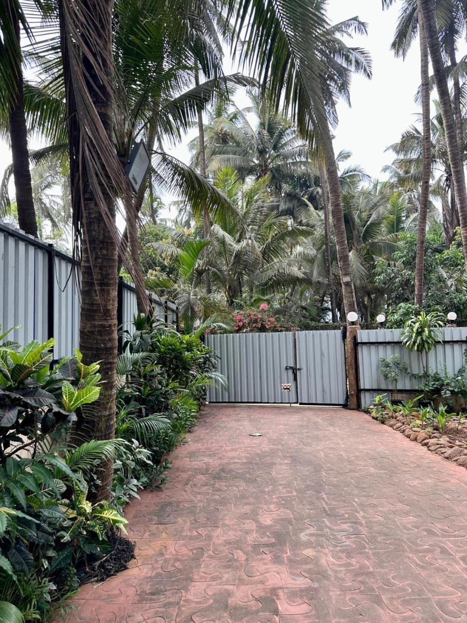 Villa Shahab Bungalow *