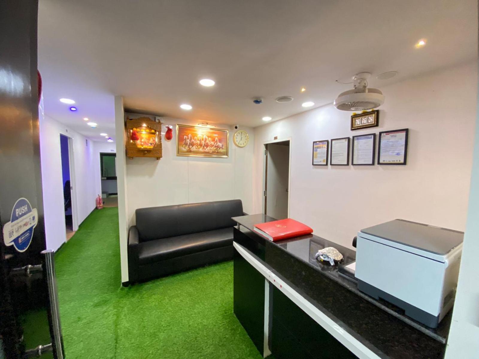 Sangam Residency Love hotel 2*