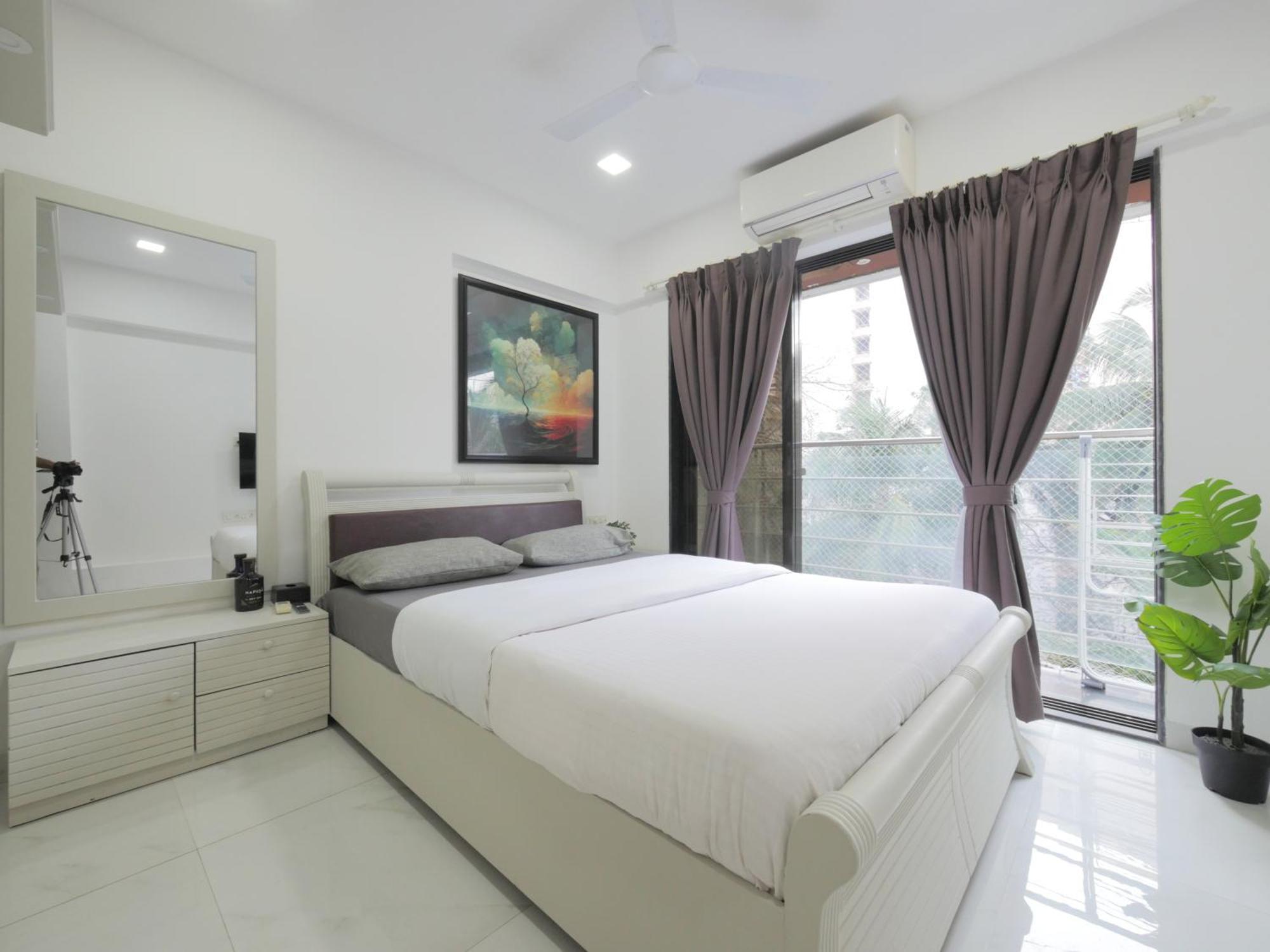 Athena 2bhk Khar W By The Company * Mumbai