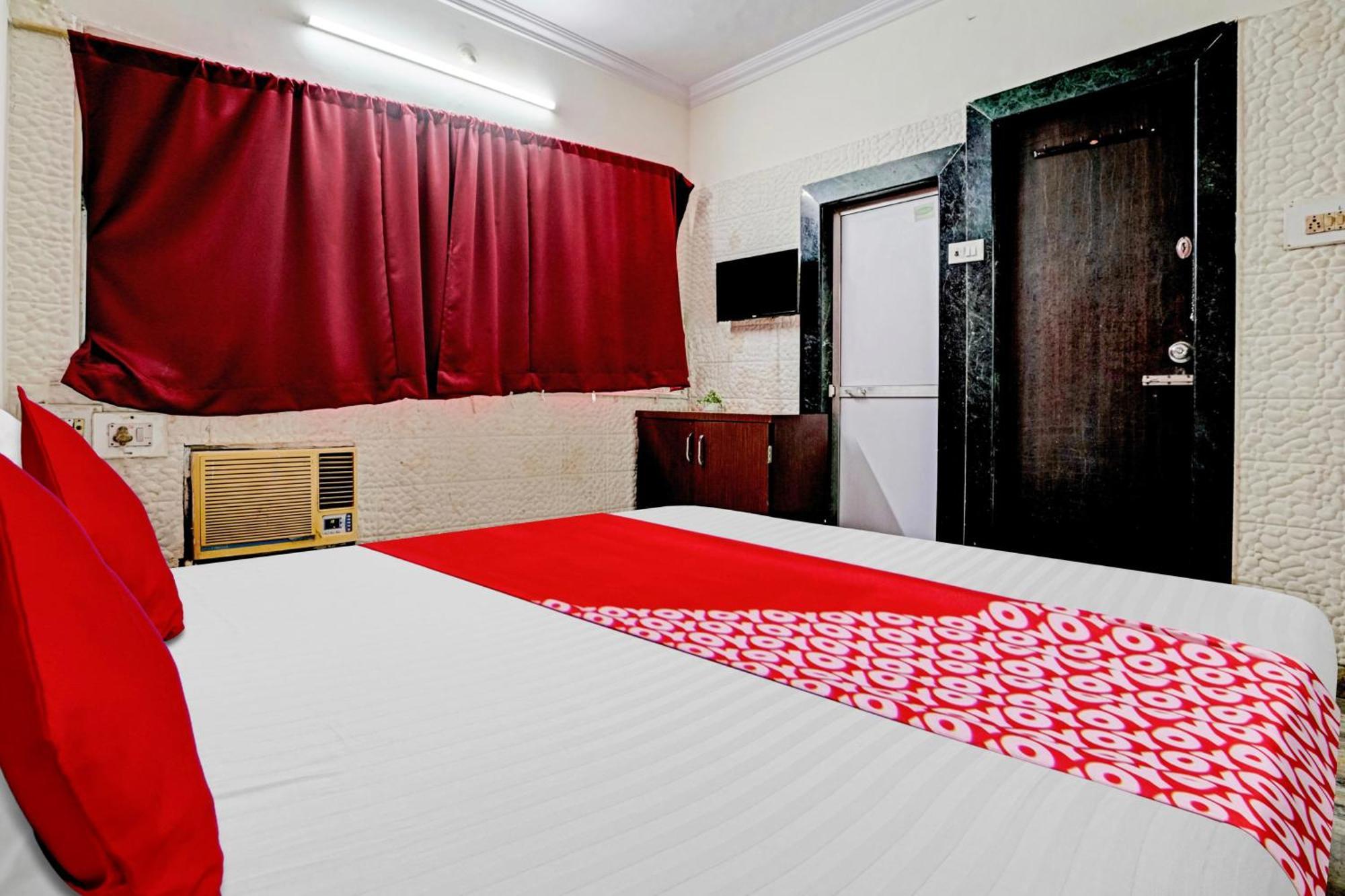 Hotel Oyo Flagship Sai Residency Bombaim