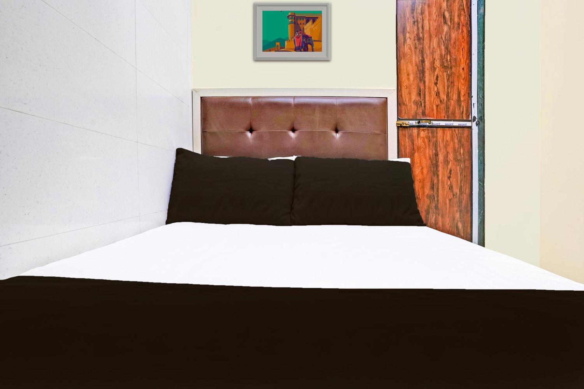 Hotel O Tanvi Bombaim