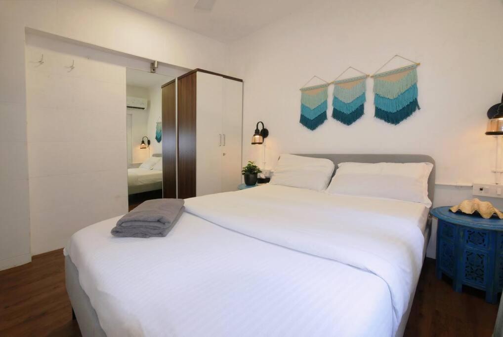 Tori 1bhk Bandra W By The Company Apartment *