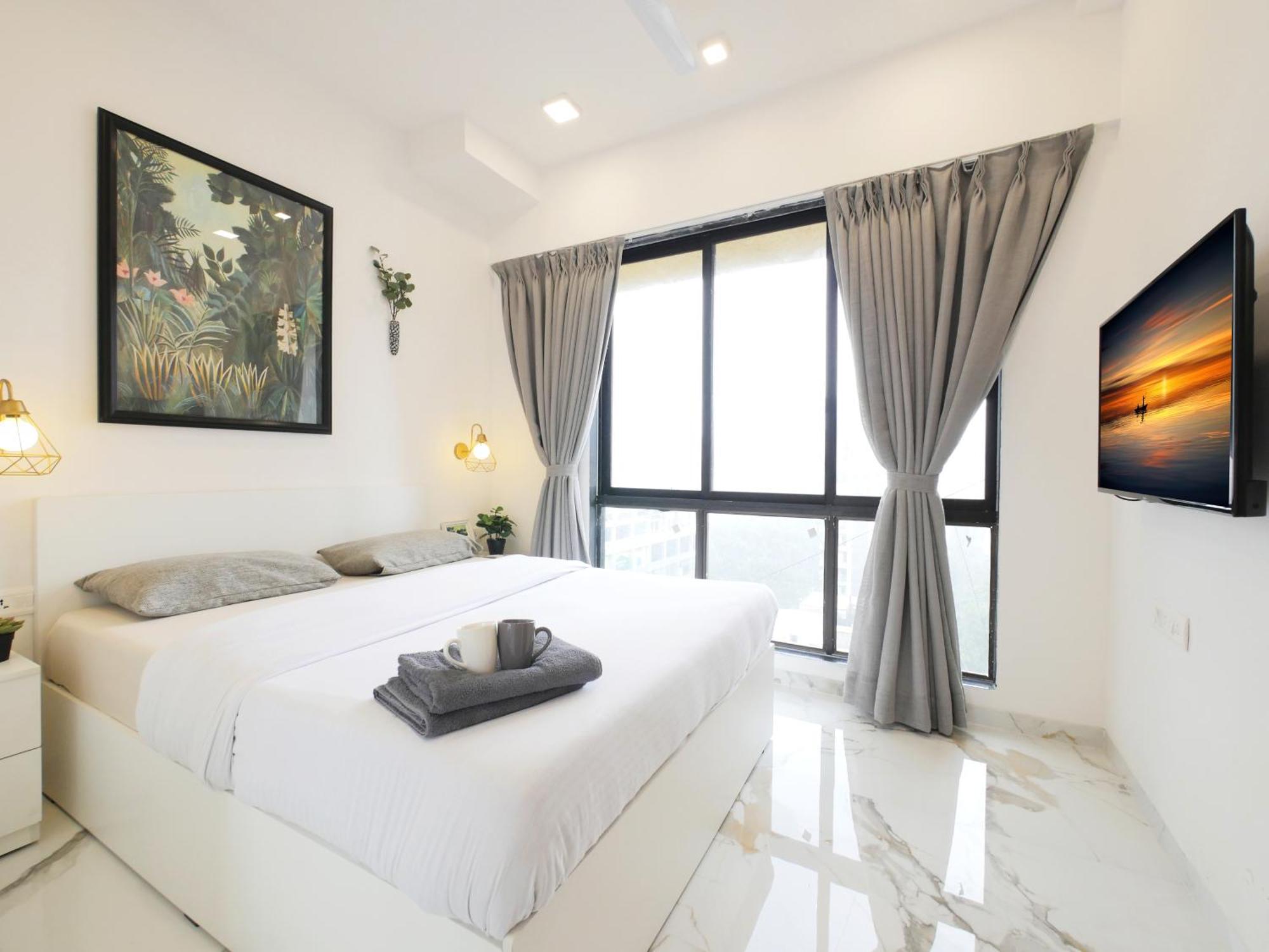Gj Premium Shared Bandra W