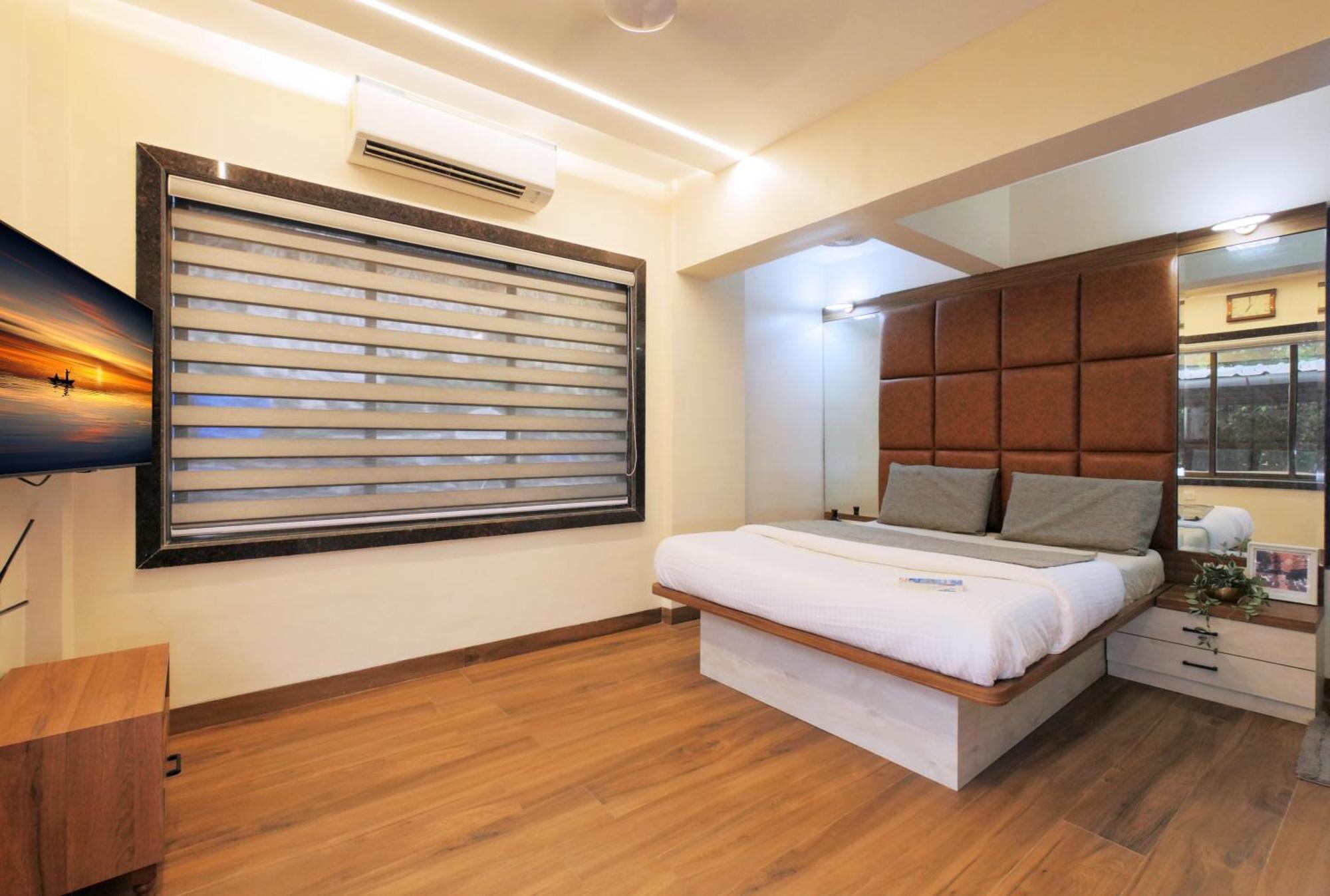 Imperial Premium Khar W Apartment *