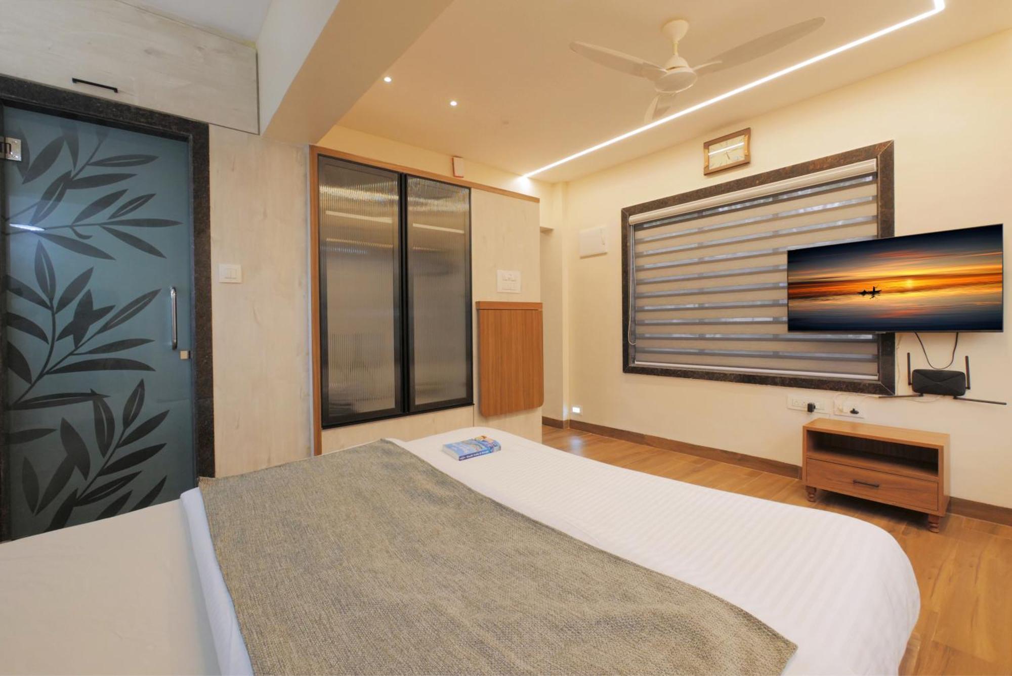 Imperial Premium Khar W Apartment Mumbai