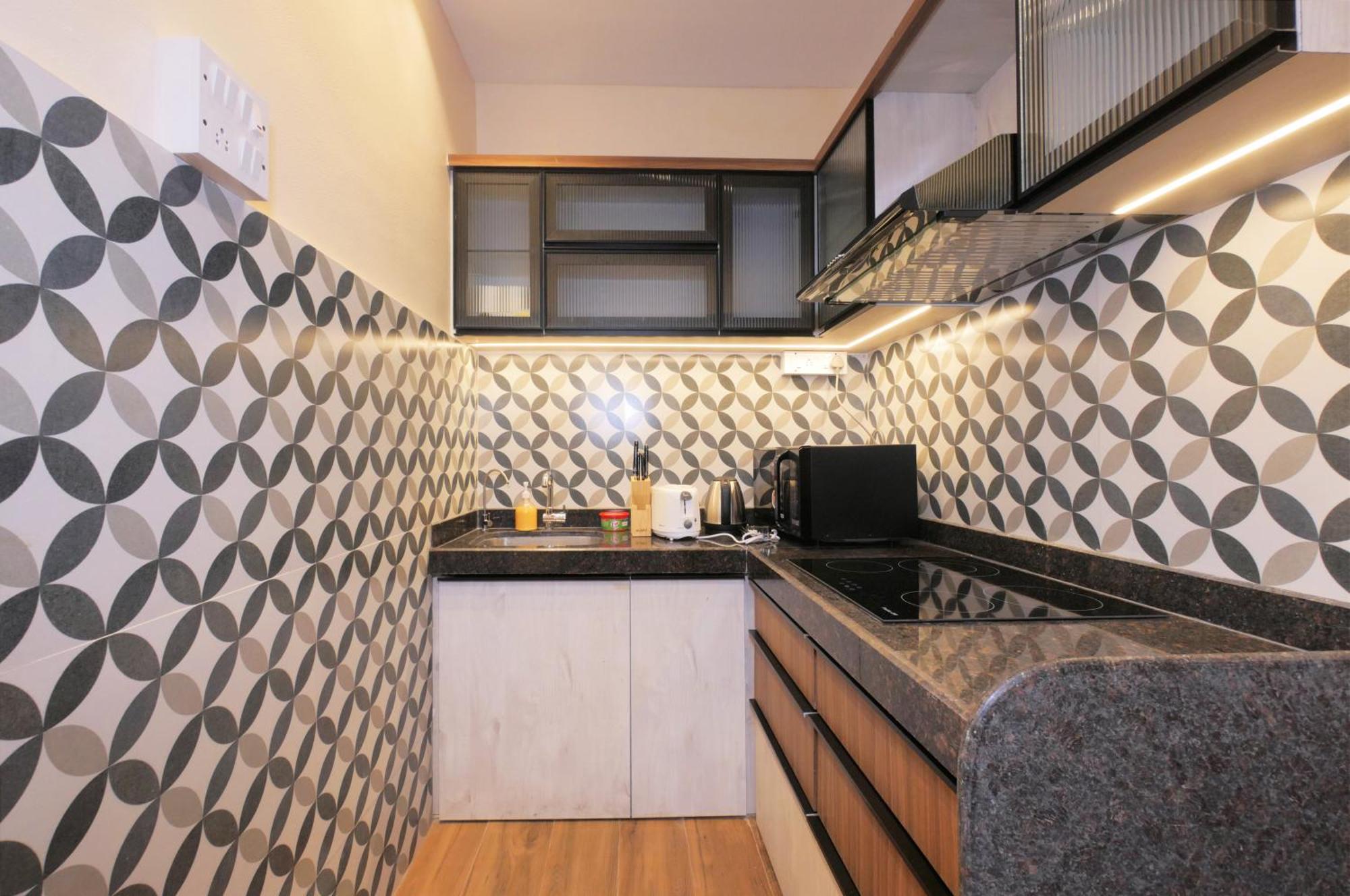 Apartment Imperial Premium Khar W *
